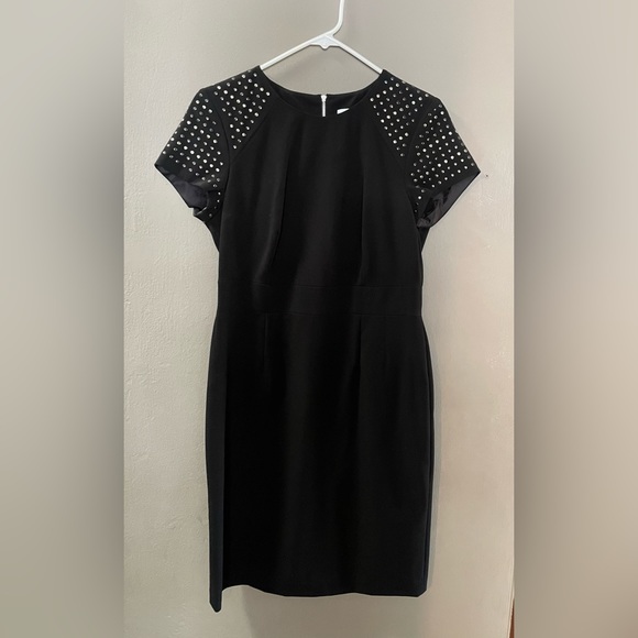 LBD - Picture 2 of 2